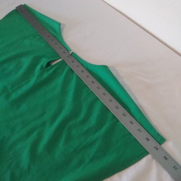 Lia women's XL green rhinestone short sleeve top - Picture 11 of 16